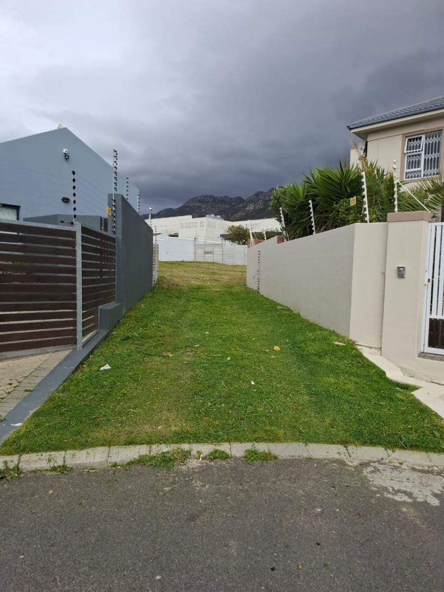 0 Bedroom Property for Sale in Admirals Park Western Cape